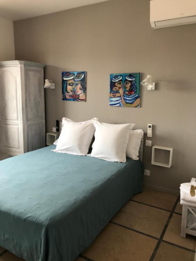 La Casa Sanills Hotel Saint-Hippolyte  Екстериор снимка